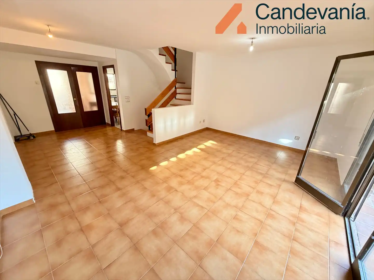 Exterior view of Detached homes for sale in Villanueva de Gállego  with Heating, Storage room and Community pool