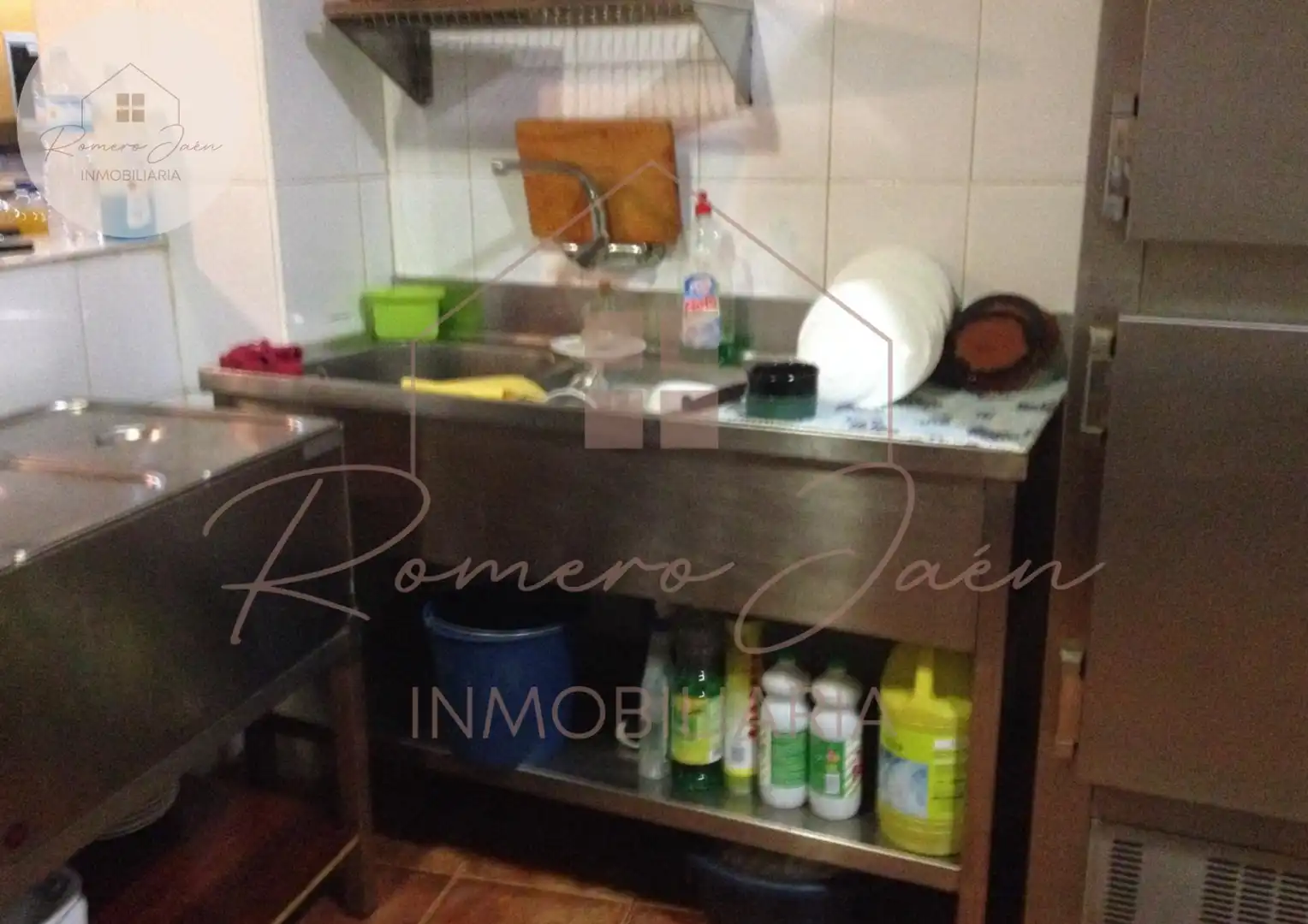 Cocina de Local en venta en Jabalquinto con Aire acondicionado