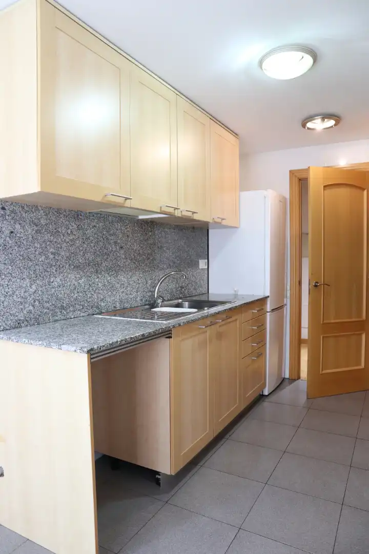 Flat with pool for sale in Travesía Acebo, imagen 3