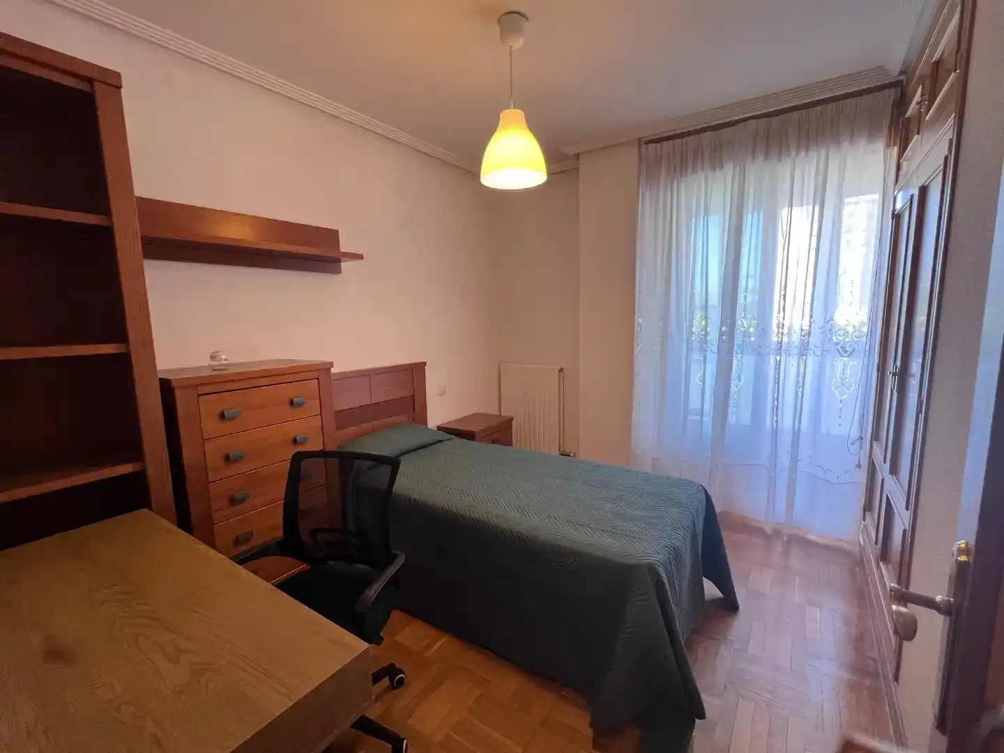 Schlafzimmer von Wohnung zur Miete in Burgos Capital