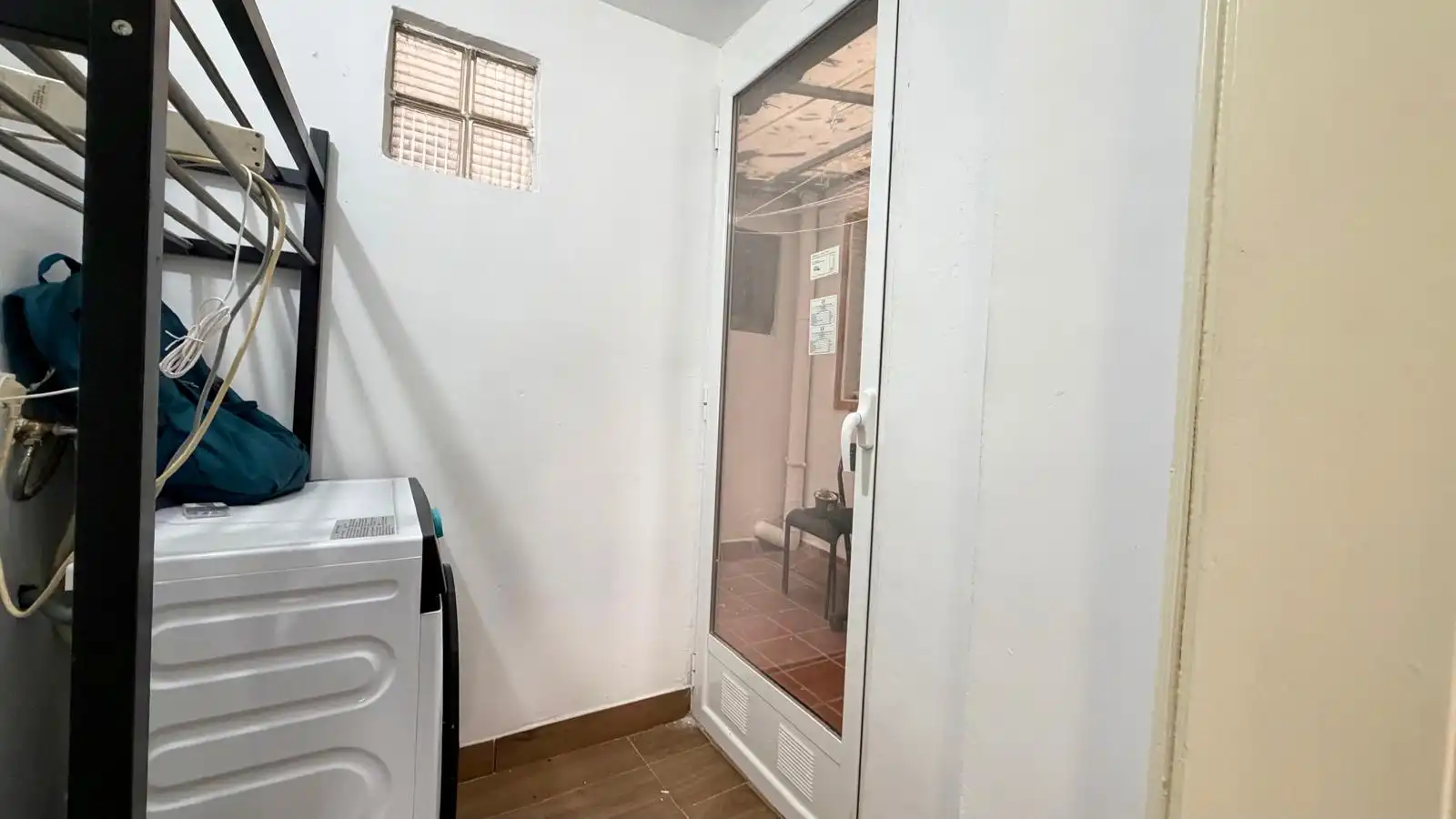 Piso en venta en L'Hospitalet de Llobregat con Terraza y Trastero