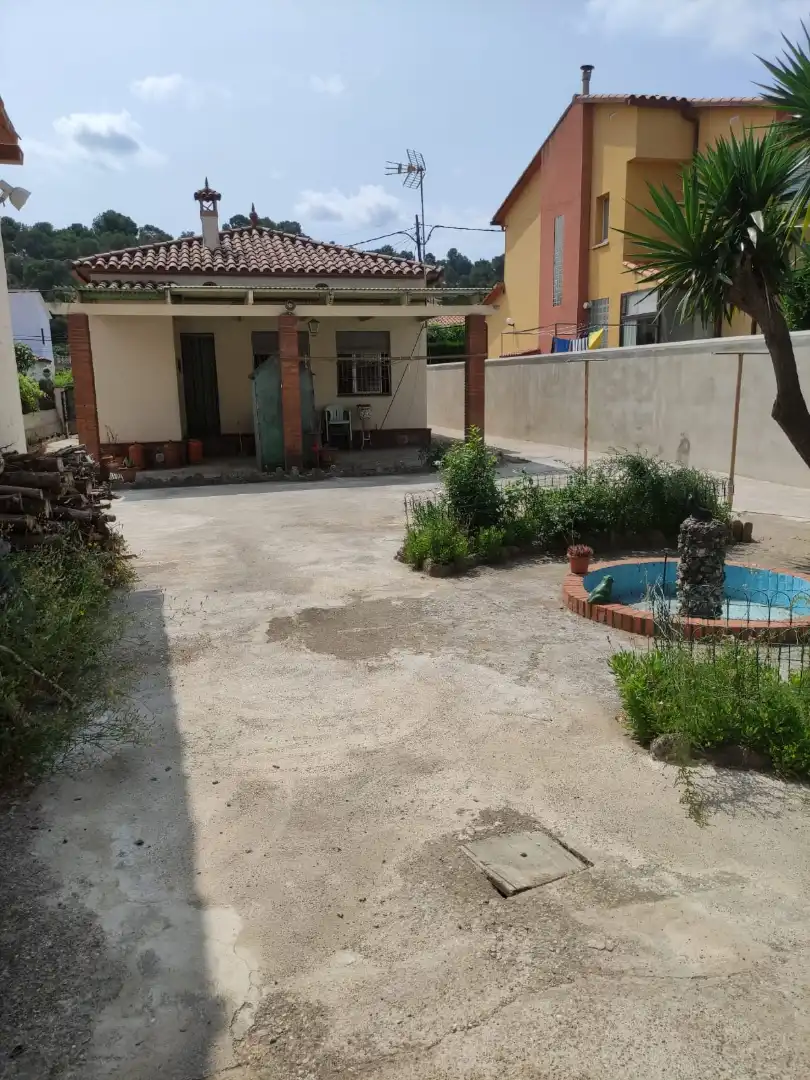 Houses for sale in Sant Andreu de la Barca  with Heating and Storage room
