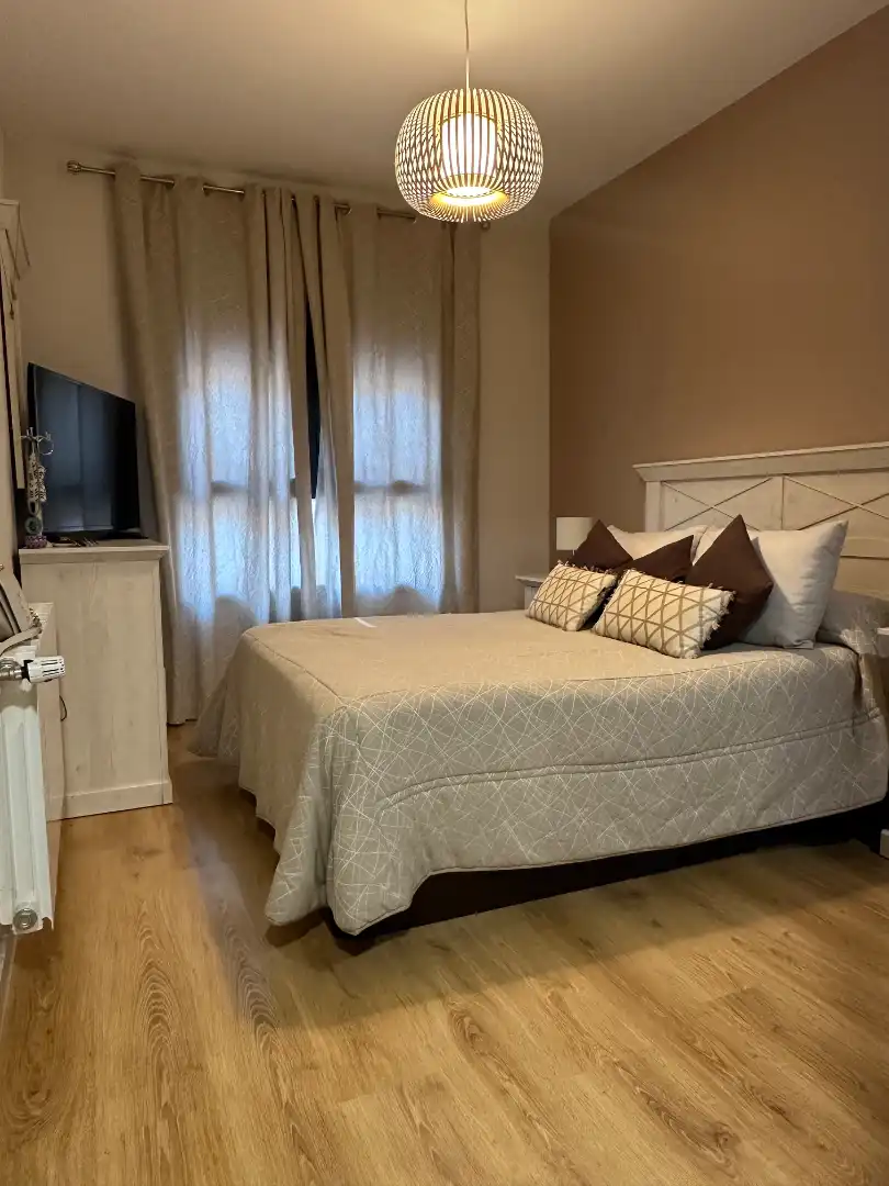 Habitación de Piso en venta en Badajoz con Aire acondicionado, Parquet y Balcón