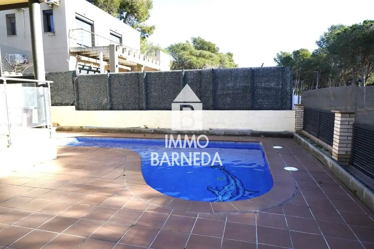Maison avec piscine à vendre à N/A s/n, imagen 2