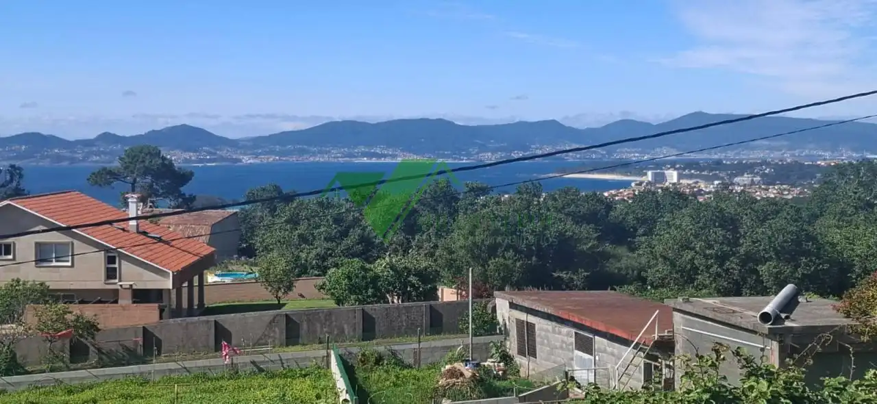 Casa o chalet en venta en Vigo  con Calefacción, Terraza y Trastero