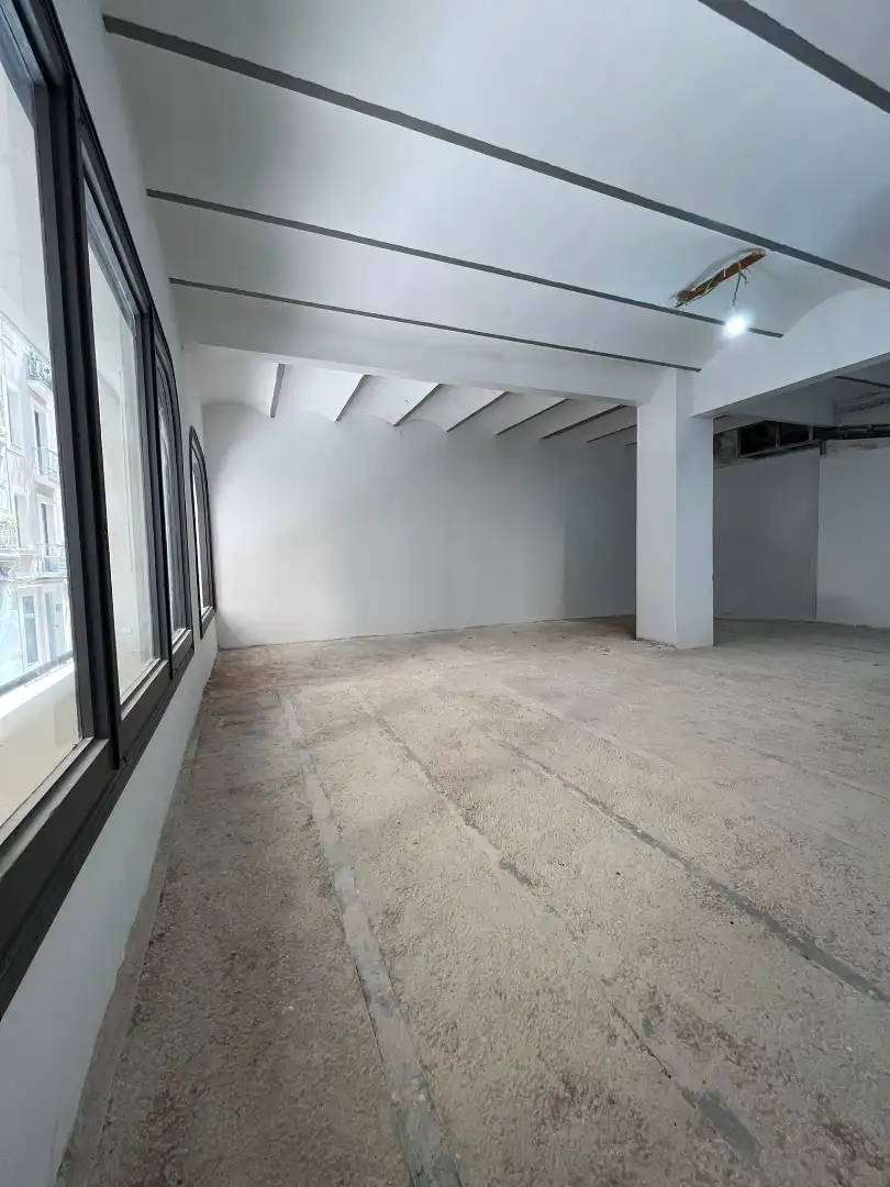 Local comercial en alquiler en Carrer de Sèneca, imagen 4