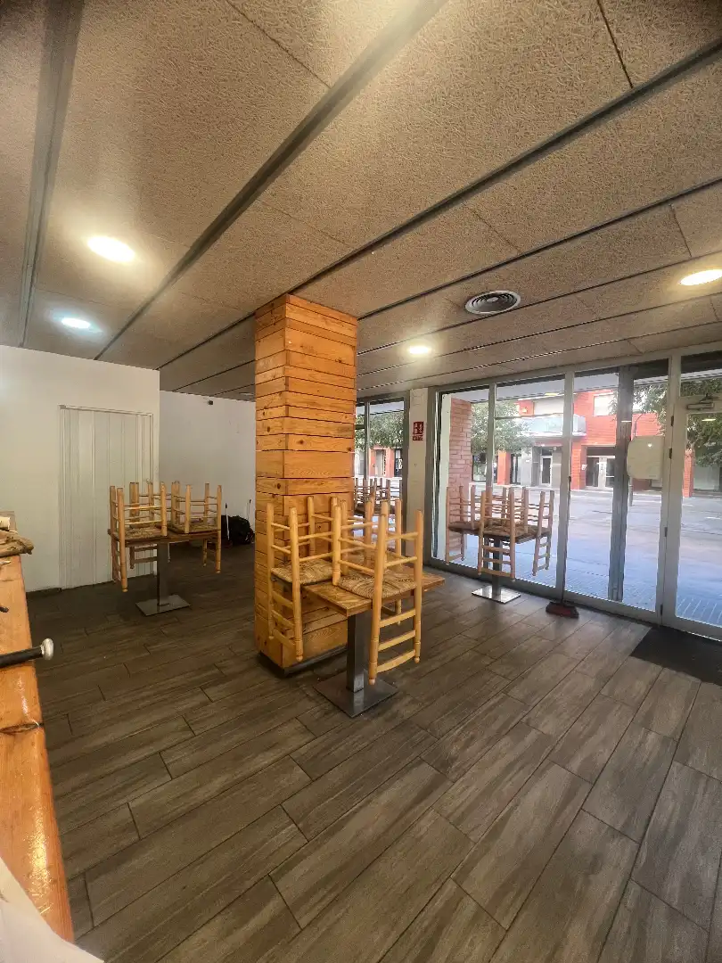 Local en venta en Reus con Aire acondicionado, Calefacción y Terraza