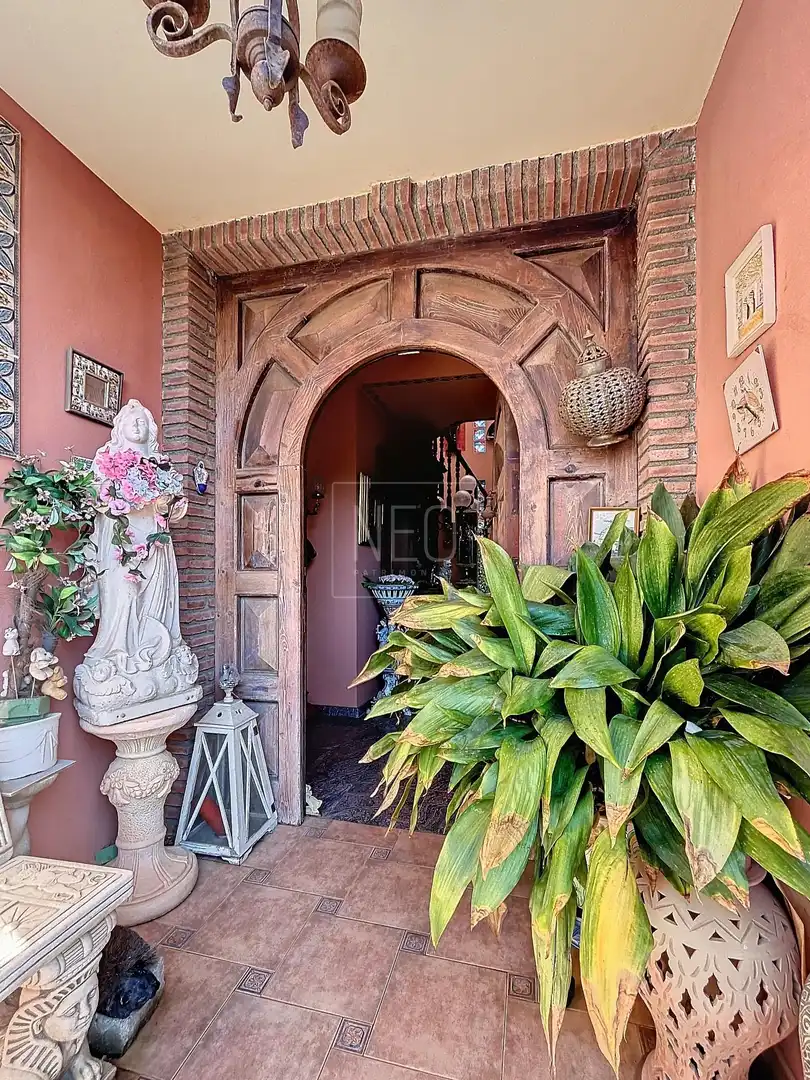Casa o xalet en venda en Motril amb Aire condicionat, Jardí privat i Terrassa