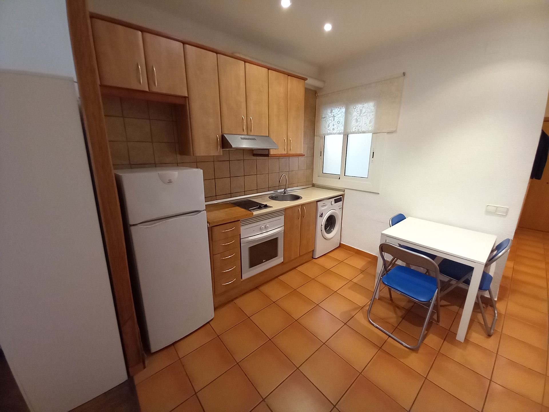 Cuina de Pis de lloguer en  Barcelona Capital amb Parquet