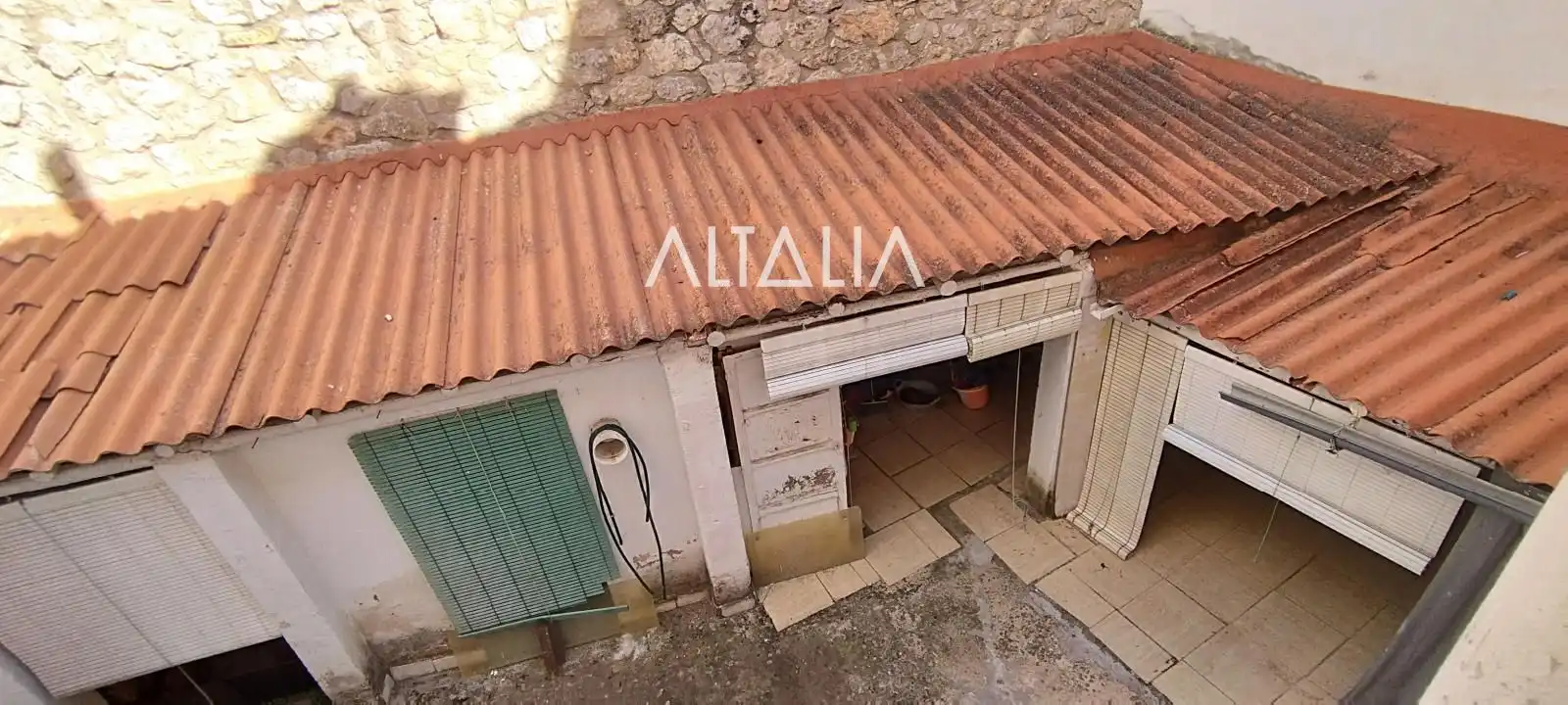 Vista exterior de Casa o xalet en venda en Cuenca amb Calefacció, Jardí privat i Balcó