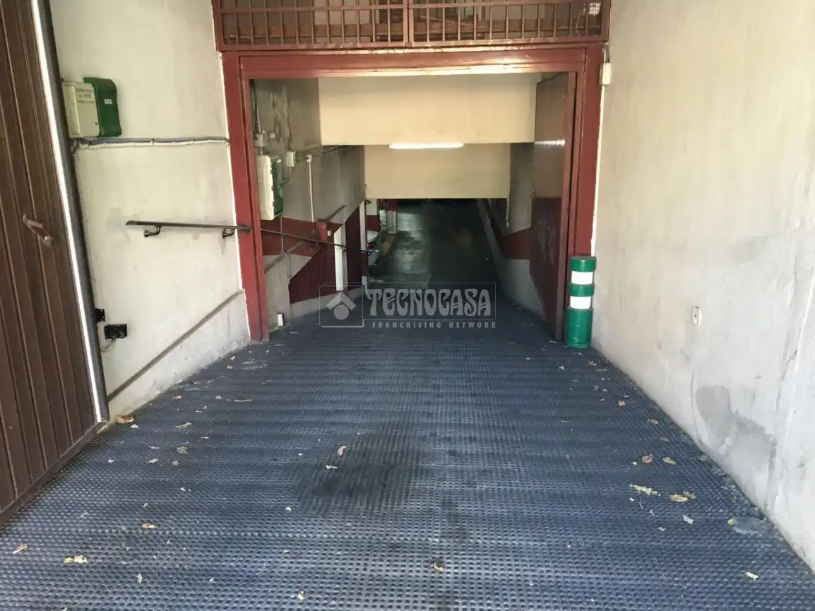 Aparcament de Pis en venda en Valencia amb Balcó