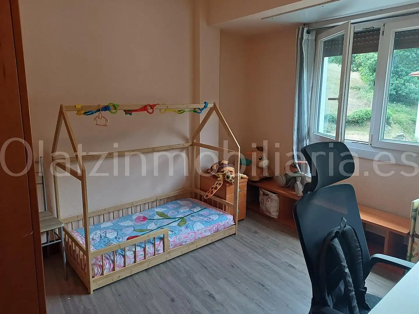 Bedroom of Flat for sale in Güeñes