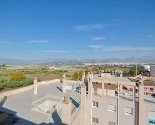 Vista exterior de Àtic en venda en Motril