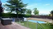 Jardí de Casa o xalet de lloguer en Villanueva de la Cañada amb Aire condicionat, Terrassa i Piscina