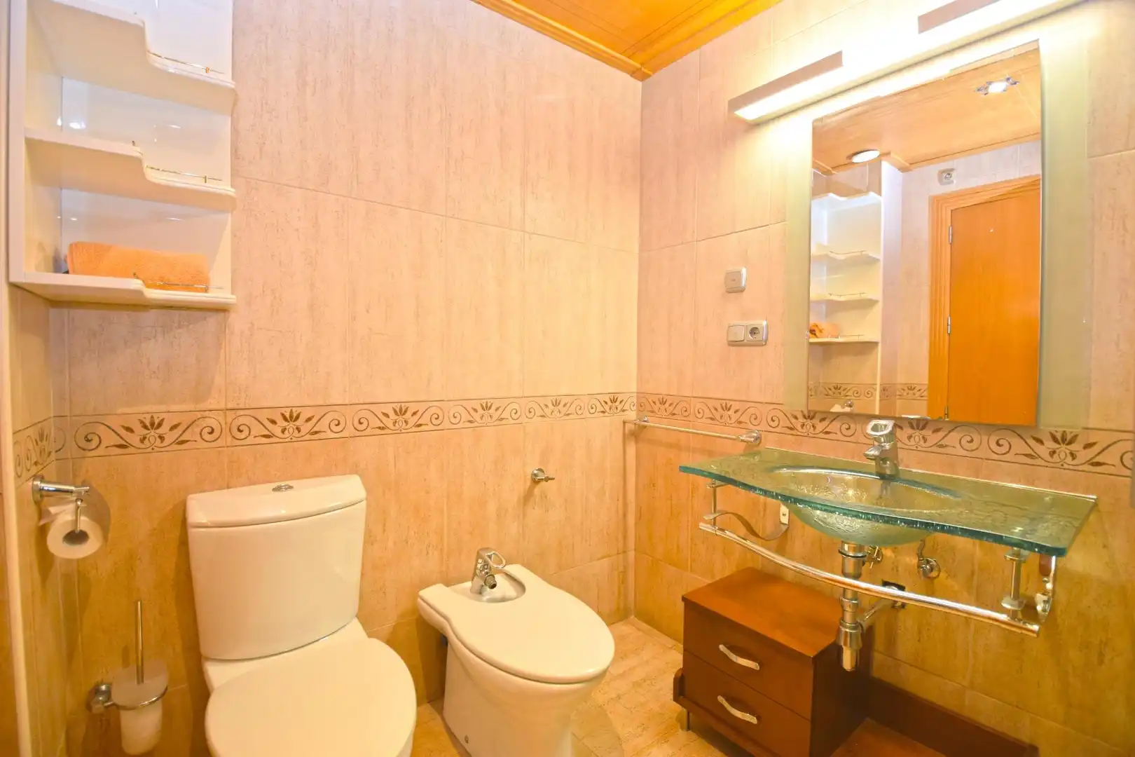 Badezimmer von Wohnung zum Verkauf in El Ejido mit Klimaanlage, Heizung und Parkett