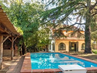 Chalet con piscina en venta en de las palmas
