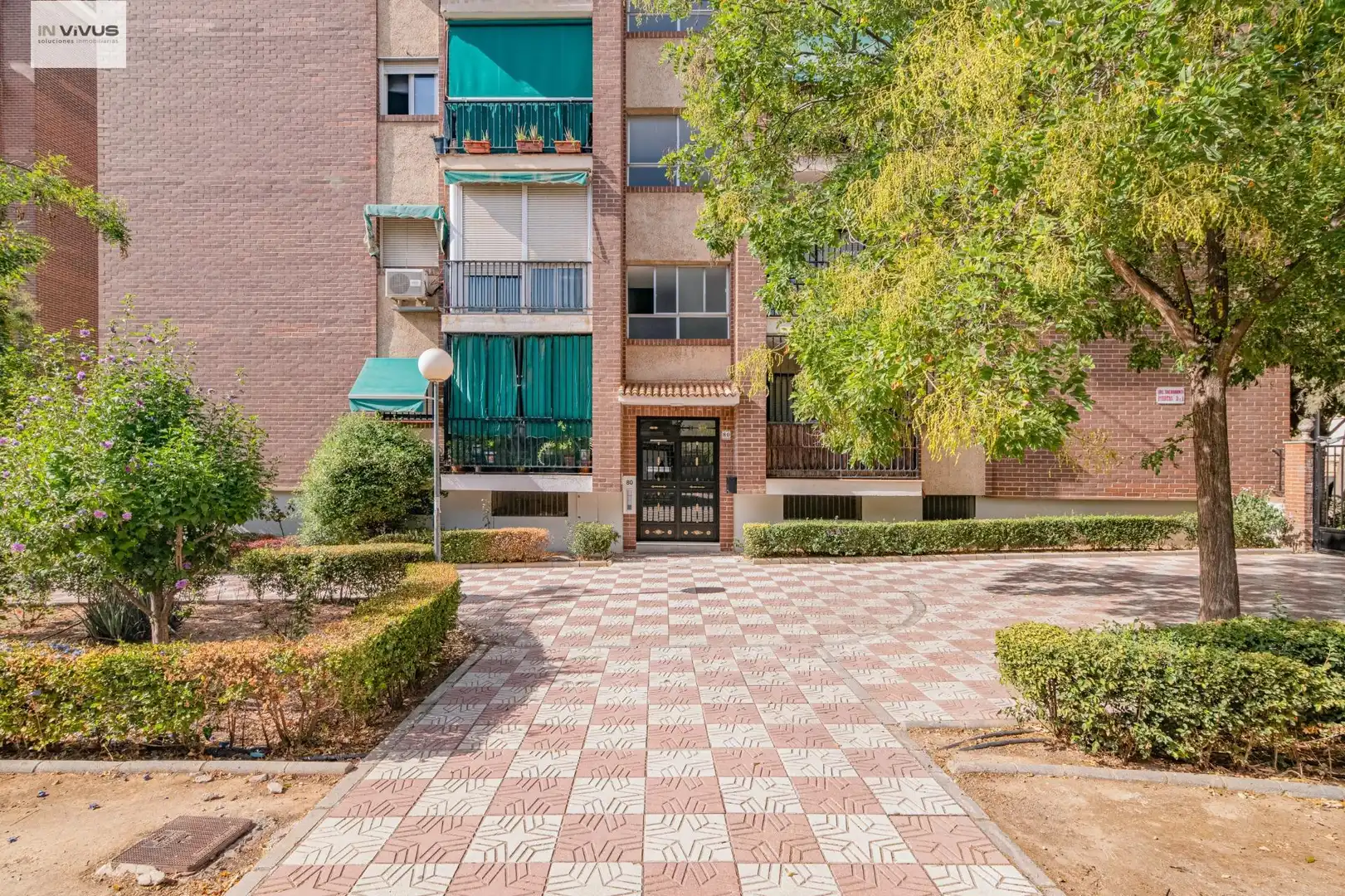 Exterior view of Flat for rent in Beiro