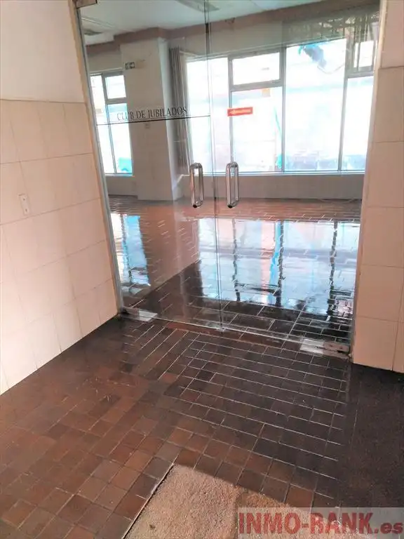 Local comercial en venda a Redondela