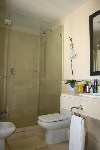 Apartamento con piscina en venta en Benahavís pueblo, imagen 12