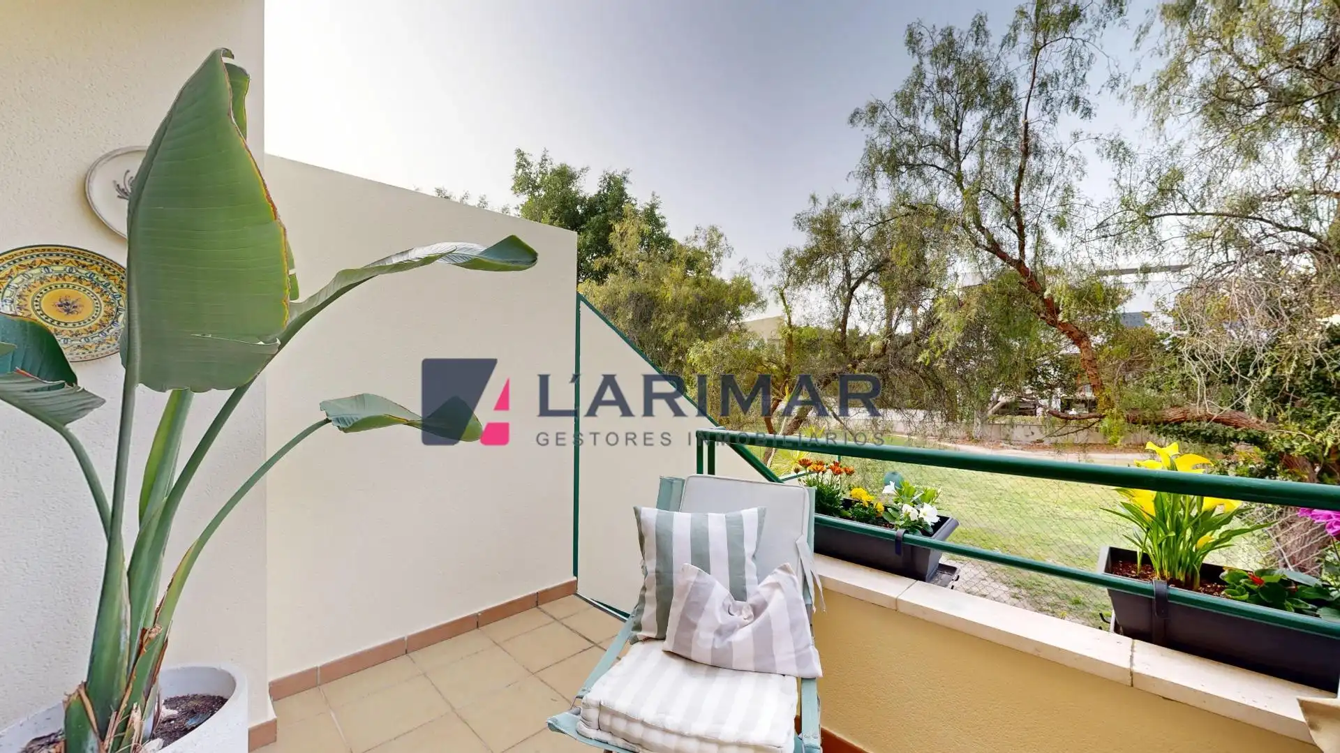 Jardín de Casa adosada en venta en Alicante / Alacant con Aire acondicionado, Jardín privado y Terraza