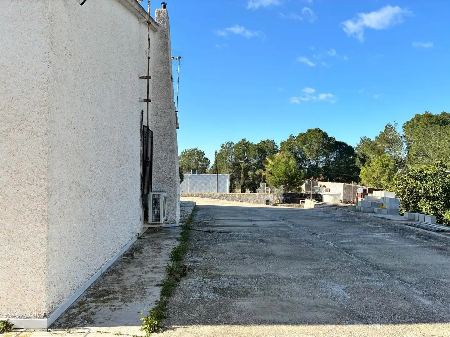Vista exterior de Casa o xalet en venda en Molina de Segura amb Piscina i Piscina comunitària