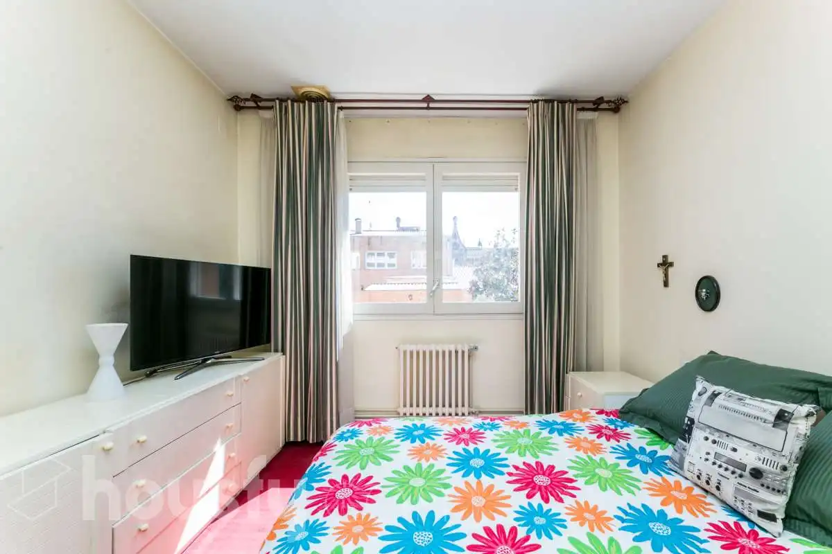 Piso en venta en Passeig del Comte d'Ègara, Barri del Centre