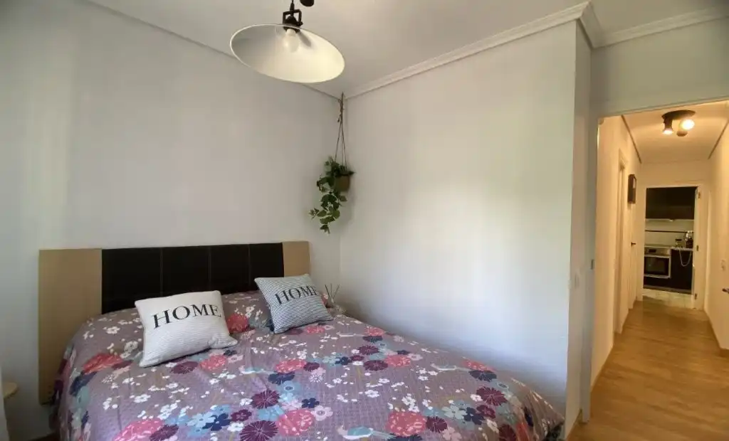 Dormitori de Casa o xalet en venda en Cadalso de los Vidrios amb Aire condicionat, Calefacció i Jardí privat