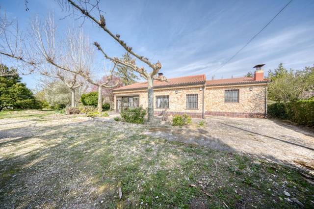 Casa-chalet en Venta en Tudela de Duero