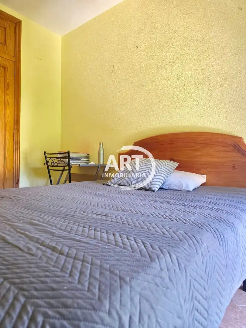 Schlafzimmer von Einfamilien-Reihenhaus zur Miete in Godella mit Klimaanlage, Heizung und Terrasse