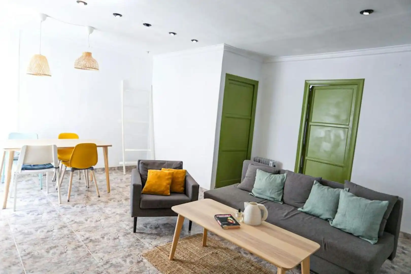 Sala de estar de Piso para compartir en Valencia con Aire acondicionado, Calefacción y Lavadora