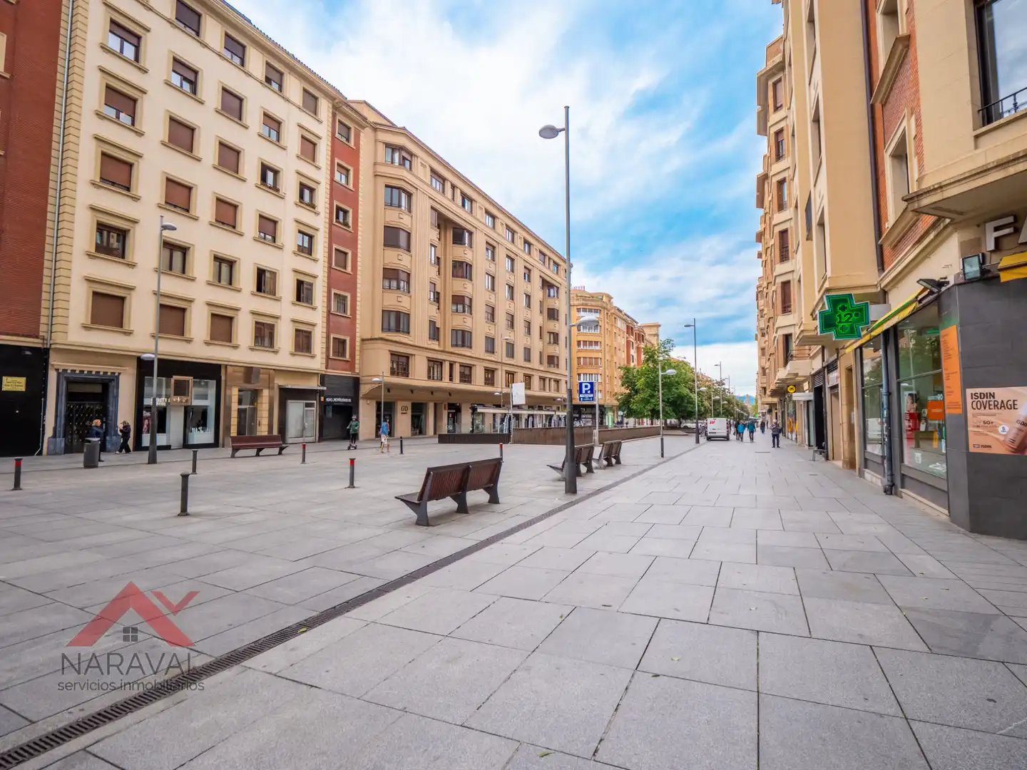 Exterior view of Flat for sale in  Pamplona / Iruña  with Air Conditioner, Heating and Oven