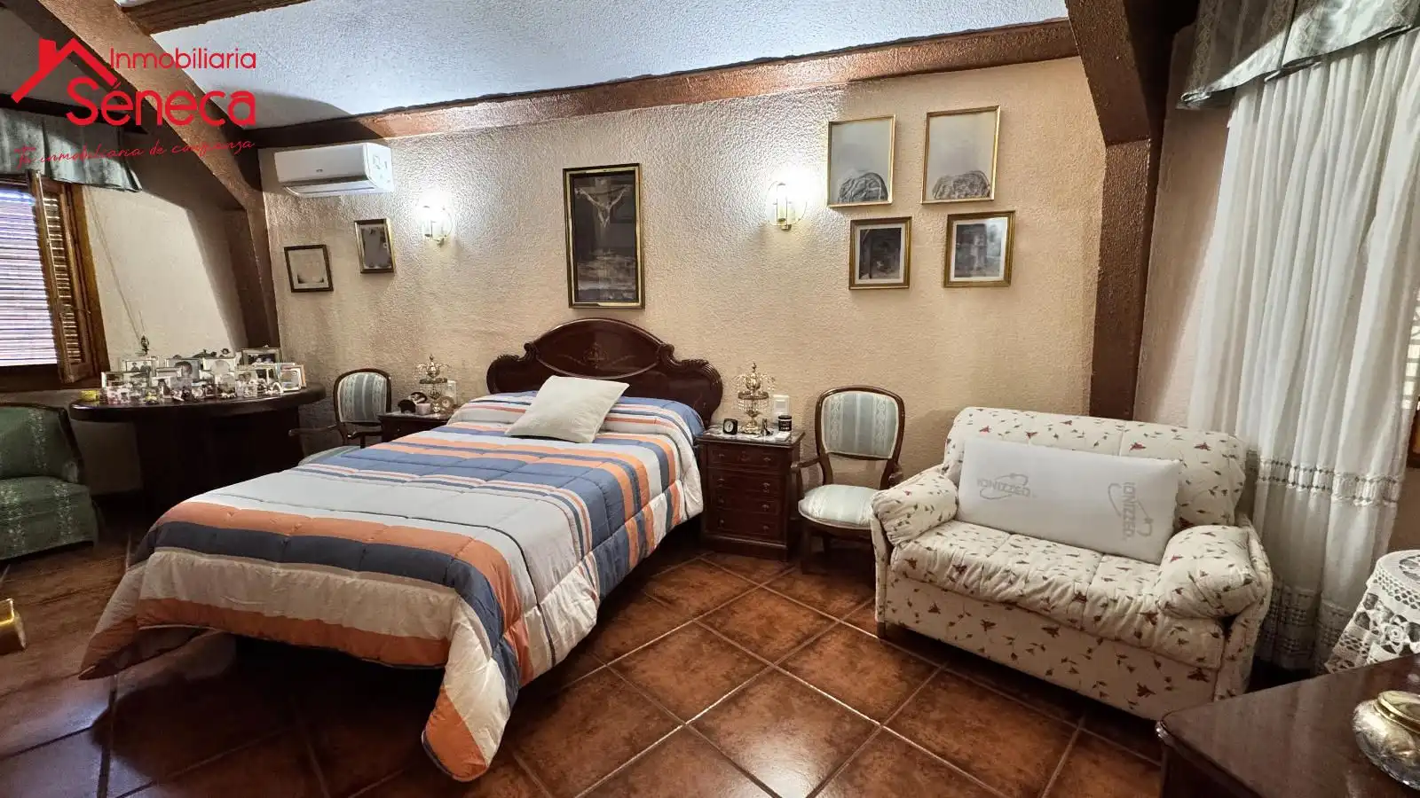 Bedroom of Houses for sale in Córdoba  with Air Conditioner, Heating and Storage room