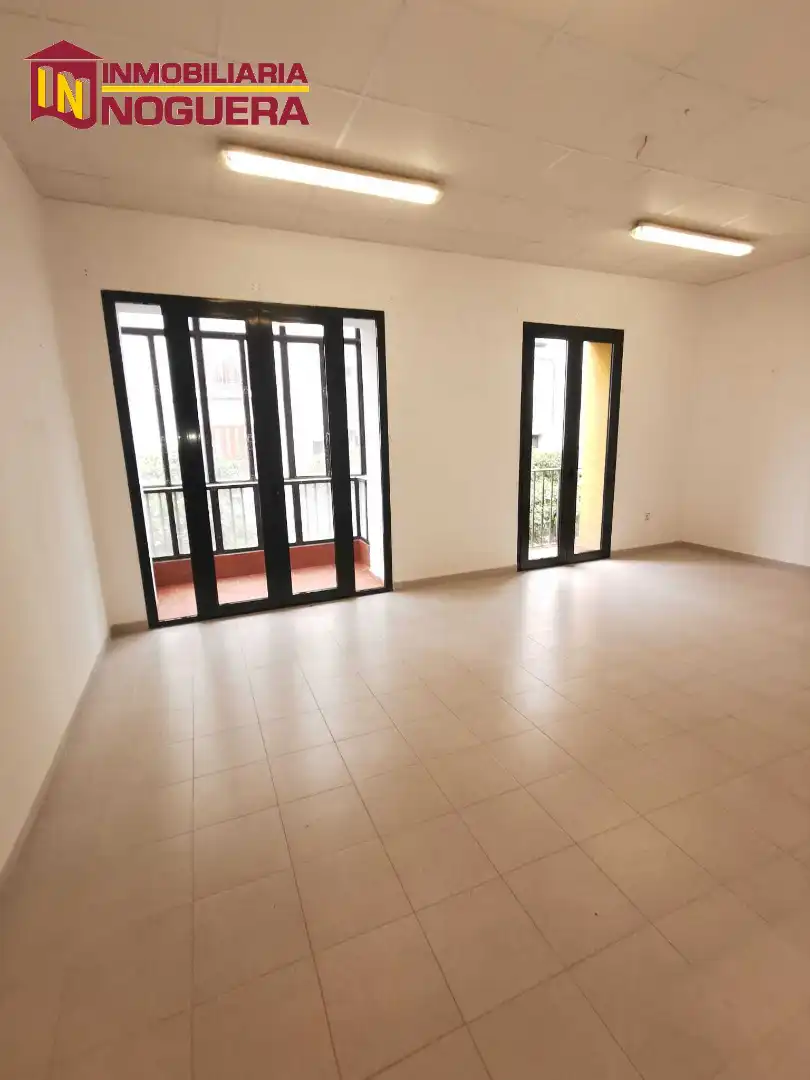Gebäude zur Miete in Écija