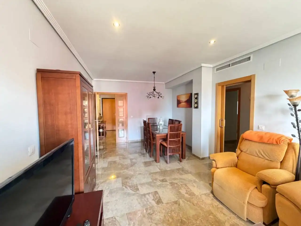 Comedor de Piso en venta en Almazora / Almassora con Aire acondicionado, Trastero y Amueblado