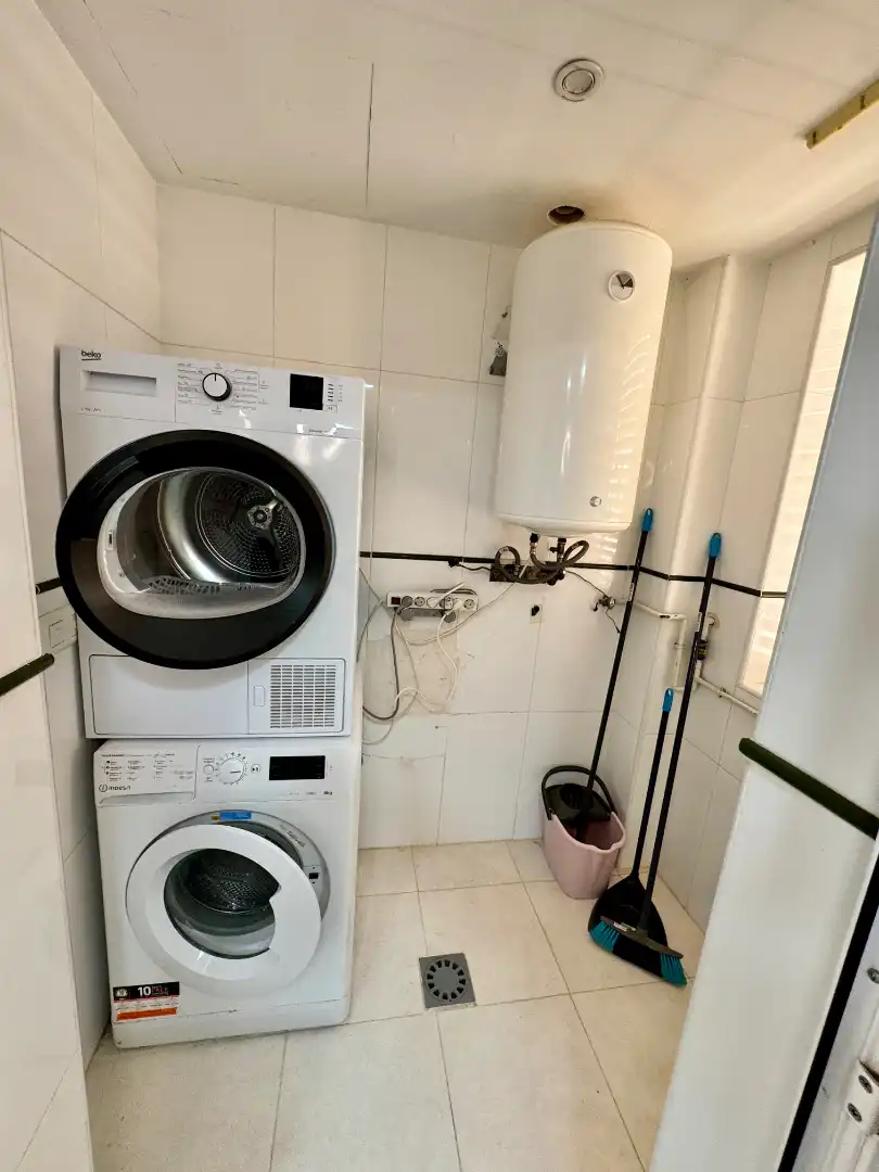 Baño de Piso de alquiler en Bétera con Aire acondicionado, Calefacción y Jardín privado
