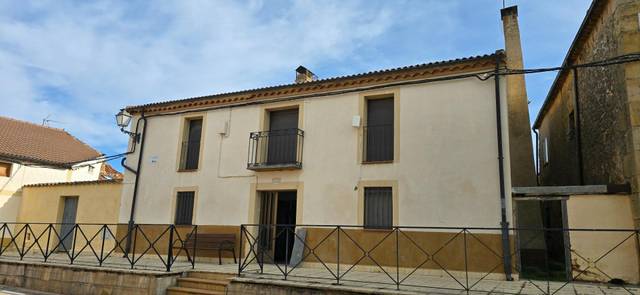 Finca rústica en Venta en Calle REAL-NAVALCABALLO, 14 en Los Rábanos
