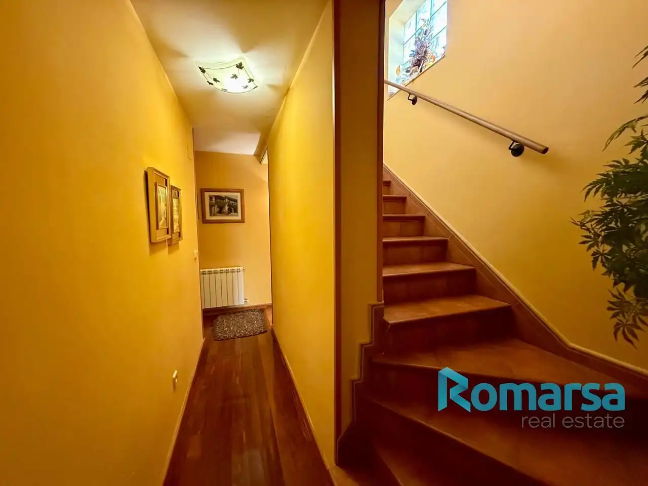 Houses for sale in Bohoyo  with Heating, Parquet flooring and Furnished