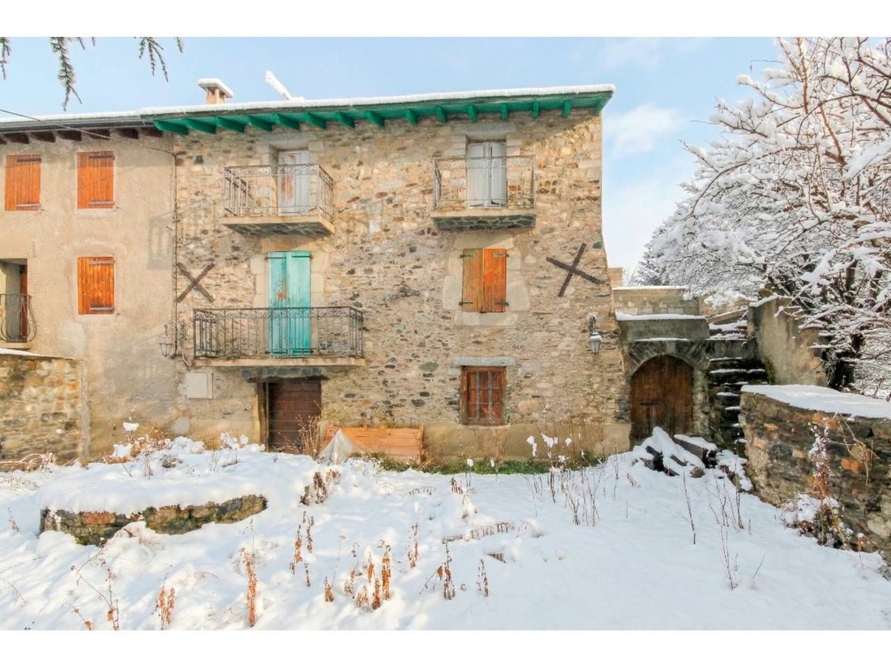 Country house zum Verkauf in Calle Odeillo