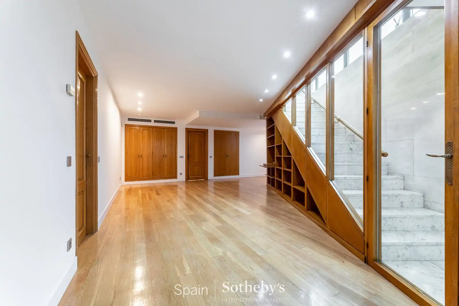 Houses for rent in Madrid  with Air Conditioner, Heating and Private garden