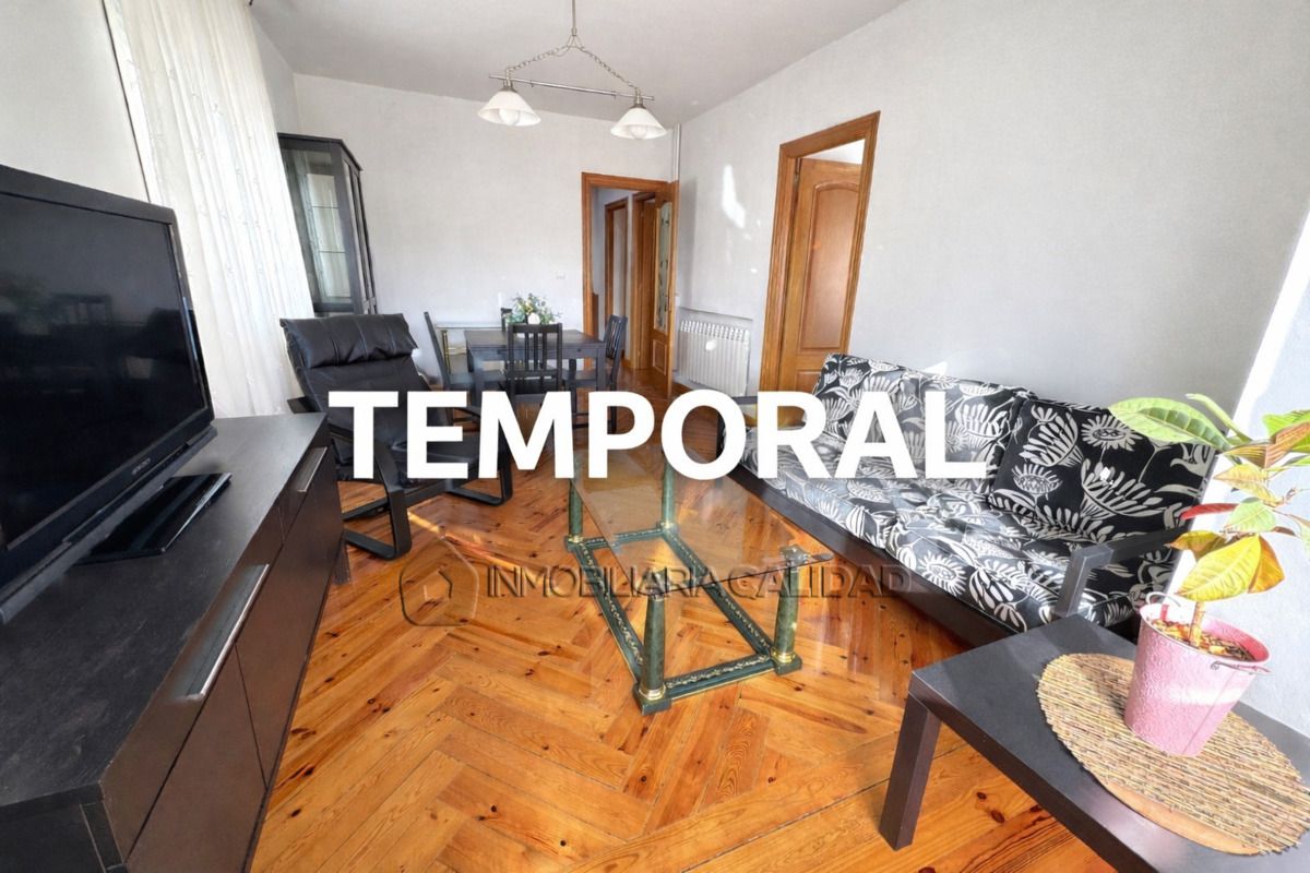 Living room of Flat to rent in Burgos Capital  with Heating and Furnished