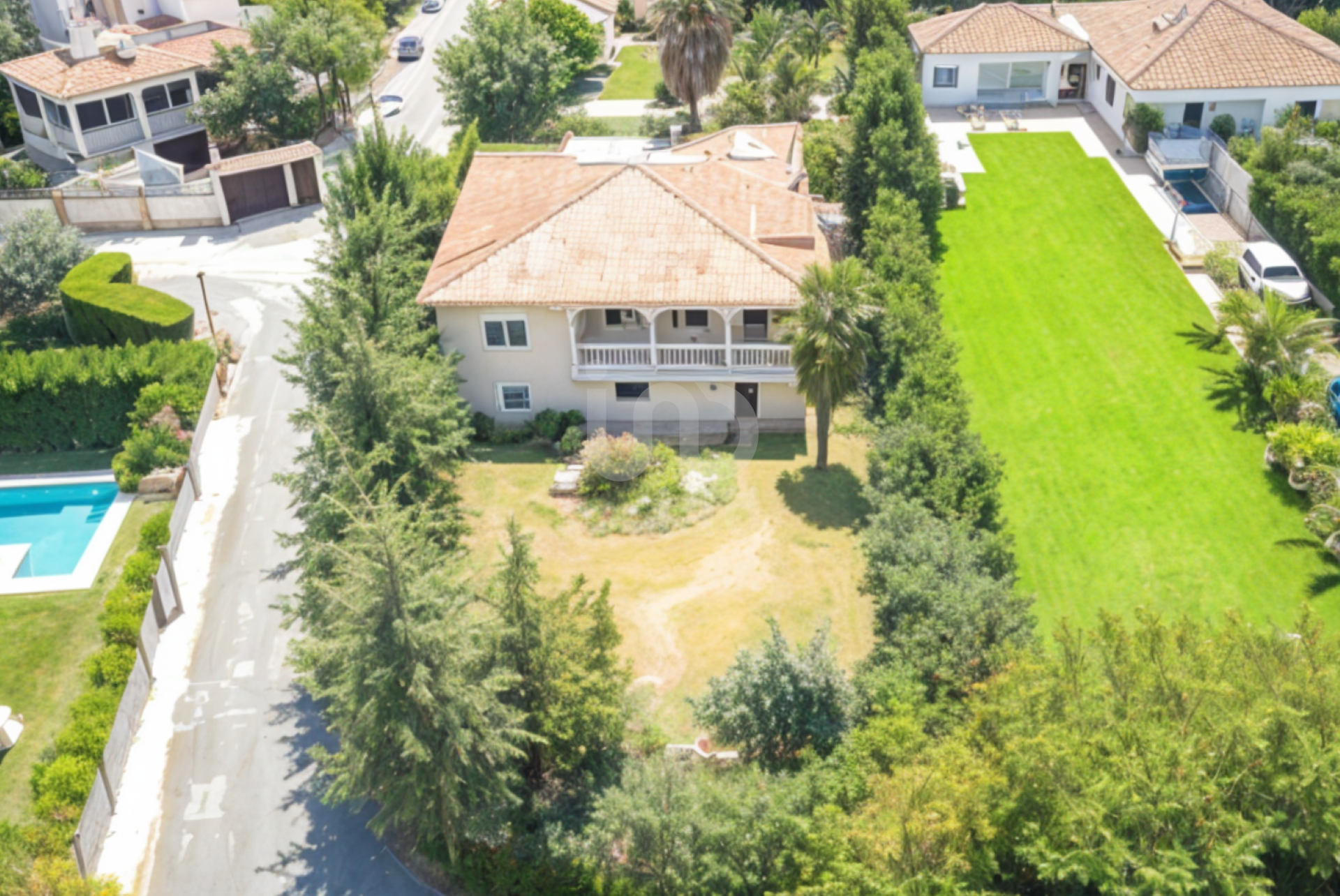 Vista exterior de Casa o xalet en venda en Marbella amb Terrassa