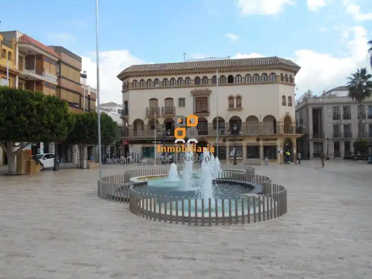 Locale commerciale in affitto a Huércal-Overa