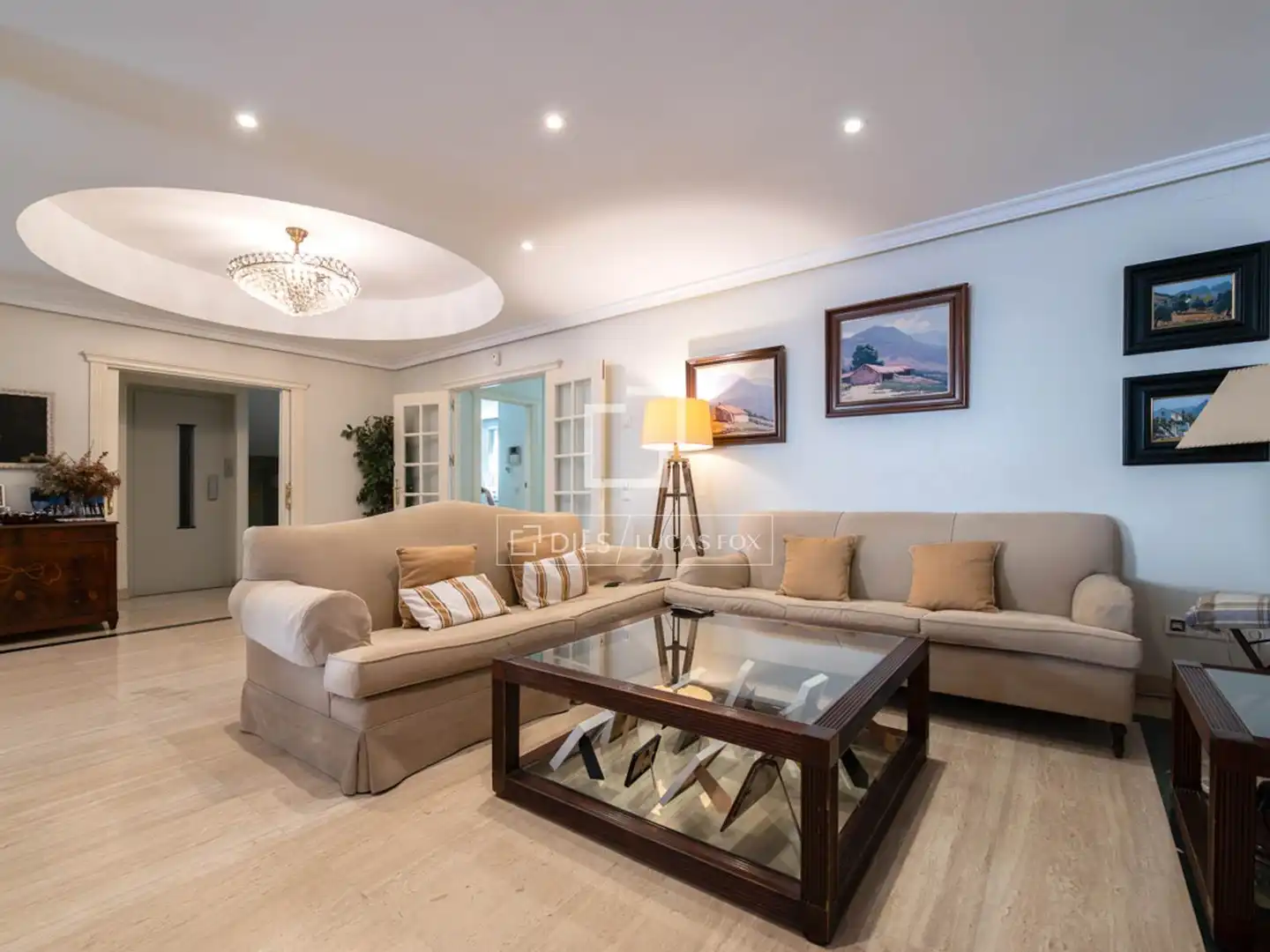 Sala de estar de Casa o chalet en venta en Madrid con Aire acondicionado, Calefacción y Jardín privado