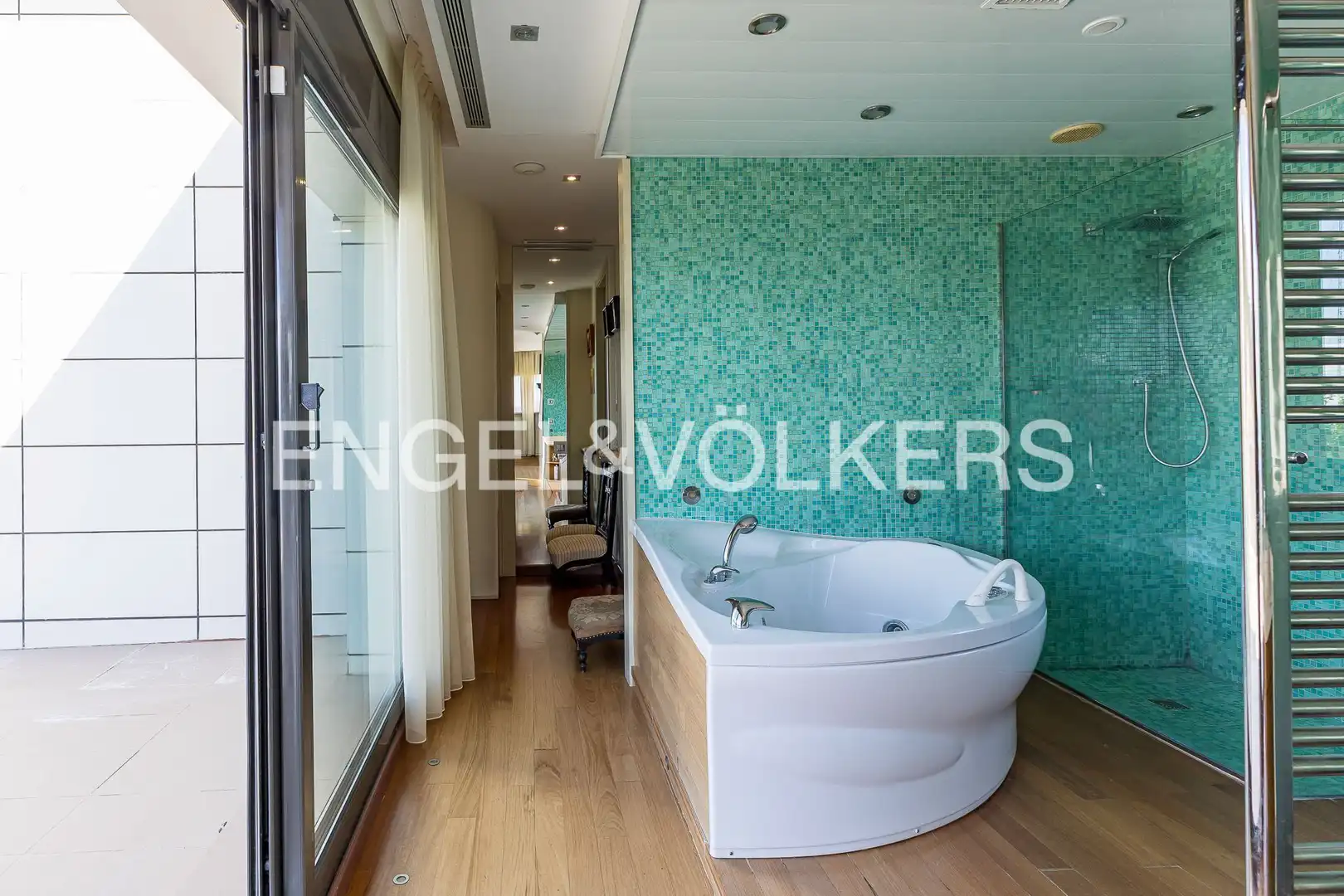 Bathroom of Houses for rent in Sitges  with Air Conditioner, Heating and Private garden
