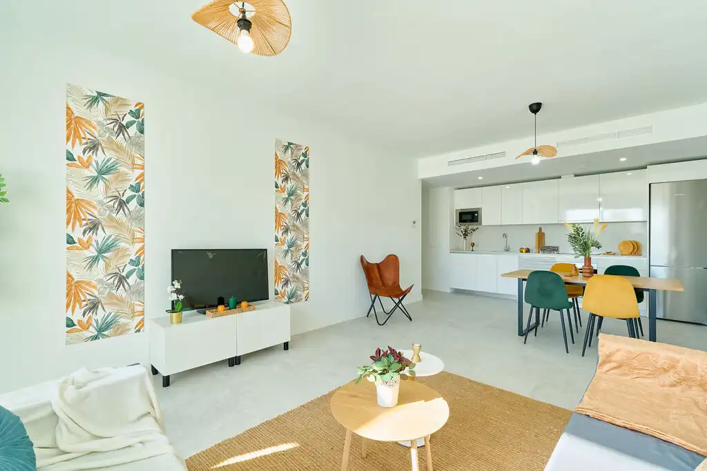 Apartamento con piscina en venta en Benalmádena pueblo, imagen 12