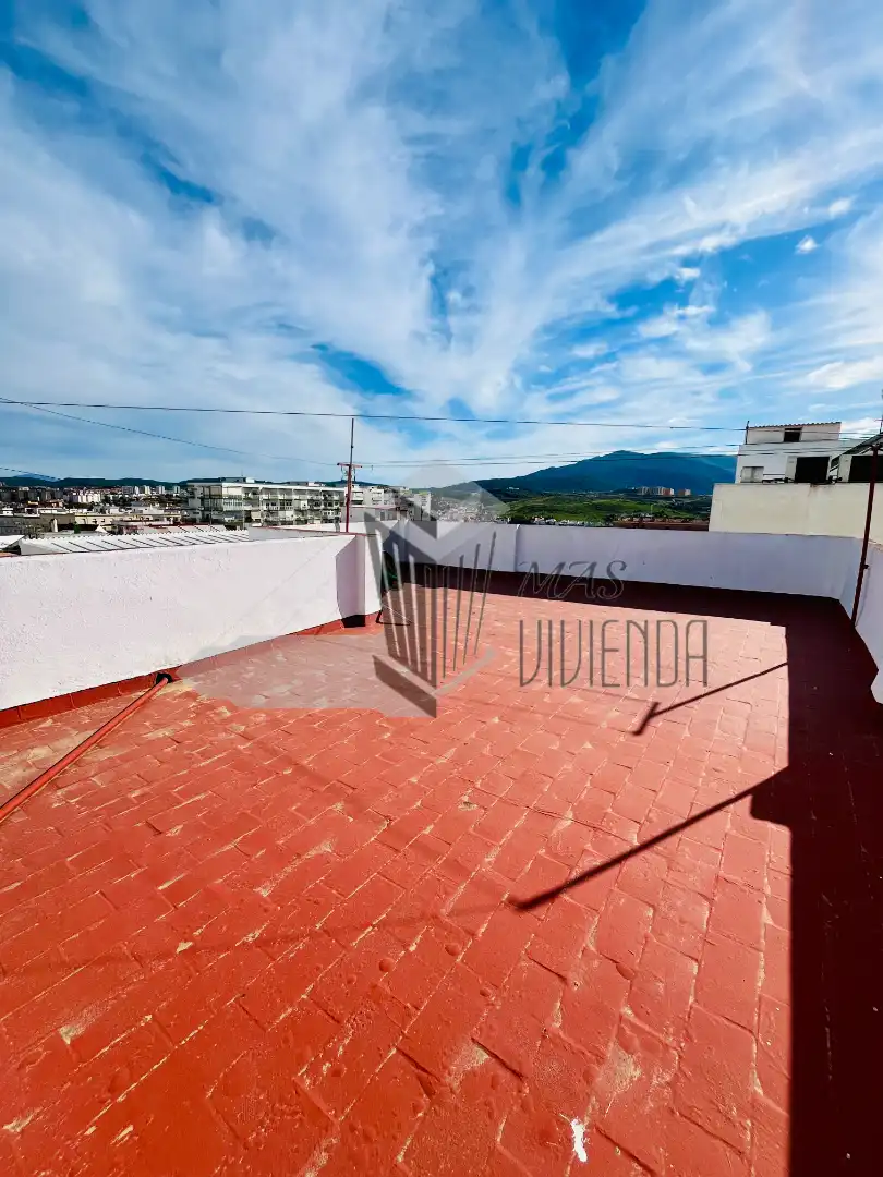 Terrace of Detached homes for sale in Algeciras  with Terrace and Furnished