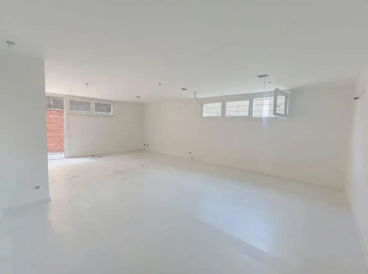 Loft zum Verkauf in Tiana mit Privatgarten und Gemeinschaftspool