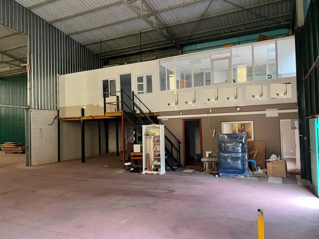 Nave industrial de alquiler en Lugar Lestedo, Boqueixón