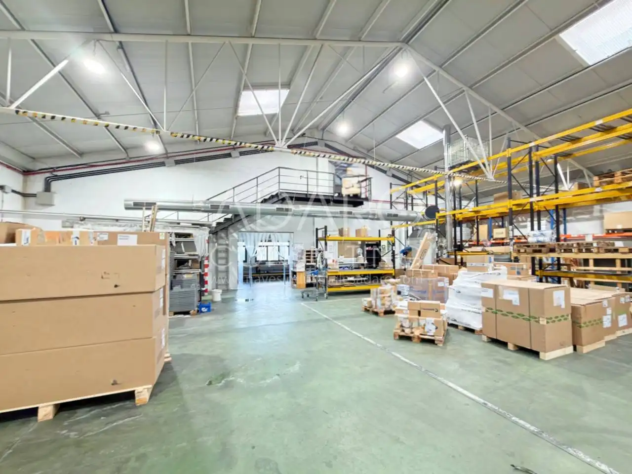 Nau industrial en venda en Torrejón de Ardoz