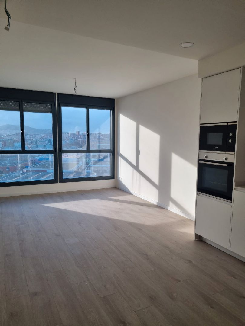 Bedroom of Flat to rent in Badalona  with Air Conditioner